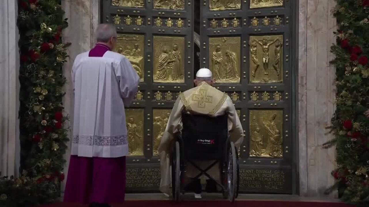 Pope Francis marks the start of Jubilee