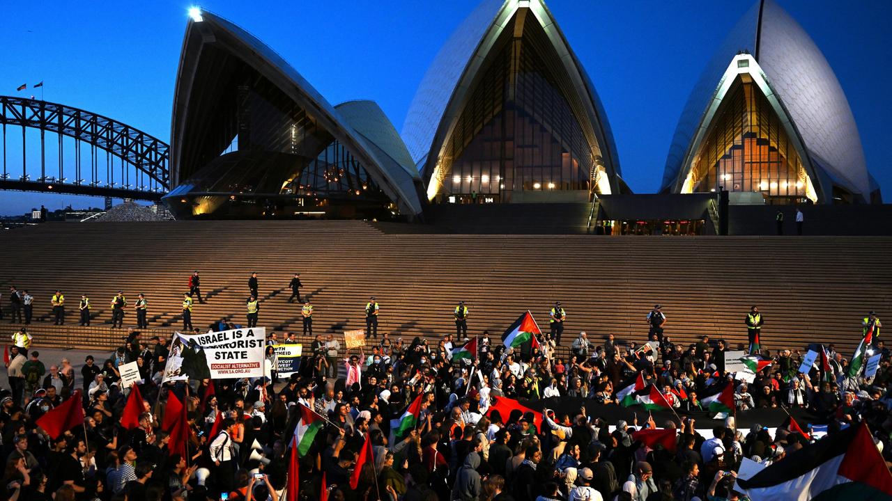 Pro-Palestine vigil to go ahead, regardless of court outcome