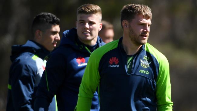 Elliott Whitehead has potential to become a coach, according to Ricky Stuart.