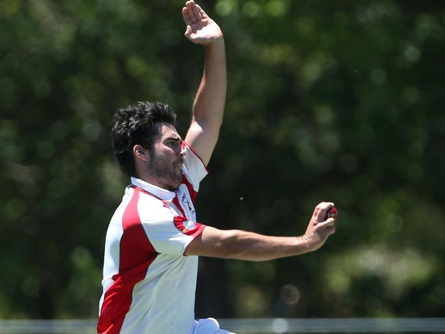 GDCA Cricket: Romsey v Gisborne Louis Moor of Romsey bowlingSaturday, January 9, 2021, in Romsey, Victoria, Australia. Picture: Hamish Blair