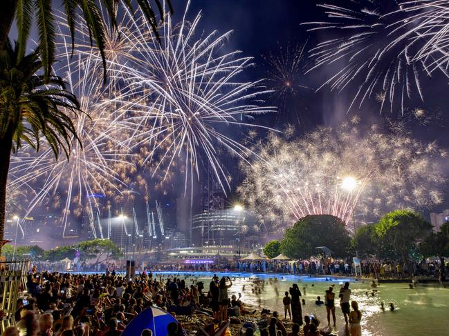 Fireworks at South Bank Brisbane for New Year's Eve, Tuesday, December 31, 2019 (AAP Image/Richard Walker)