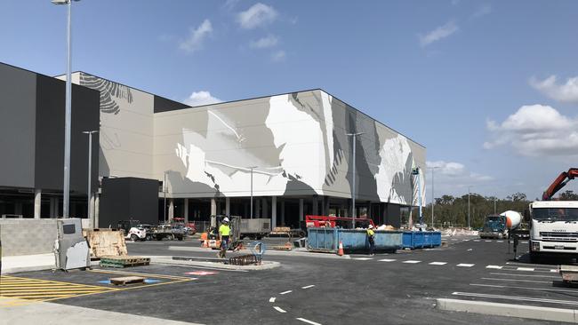 Westfield Coomera cinema and car park.