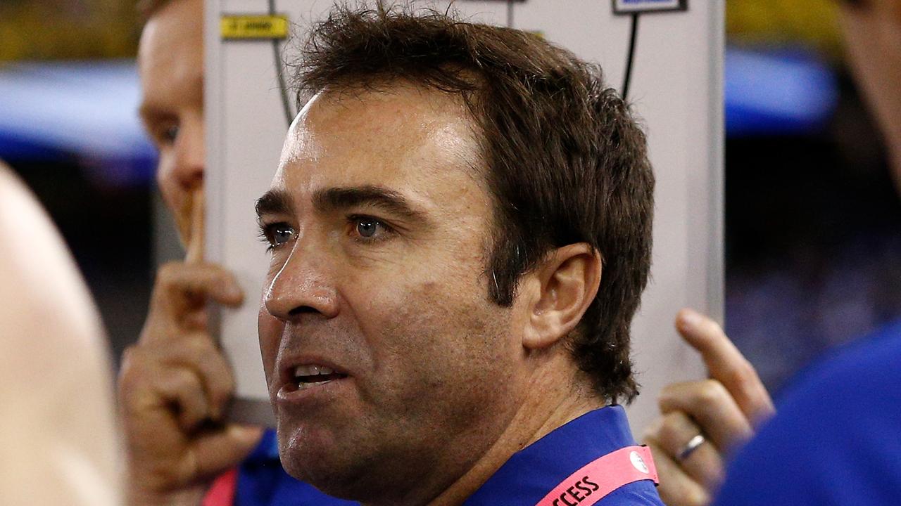 Things got heated between former North Melbourne coach Brad Scott and journalist Damian Barrett. Image: Daniel Pockett/AFL Media/Getty Images