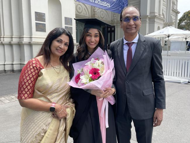 Jhanupriyaa Kardnanithi graduates with honours in accounting at the 2024 University of Melbourne graduations. Picture: Himangi Singh