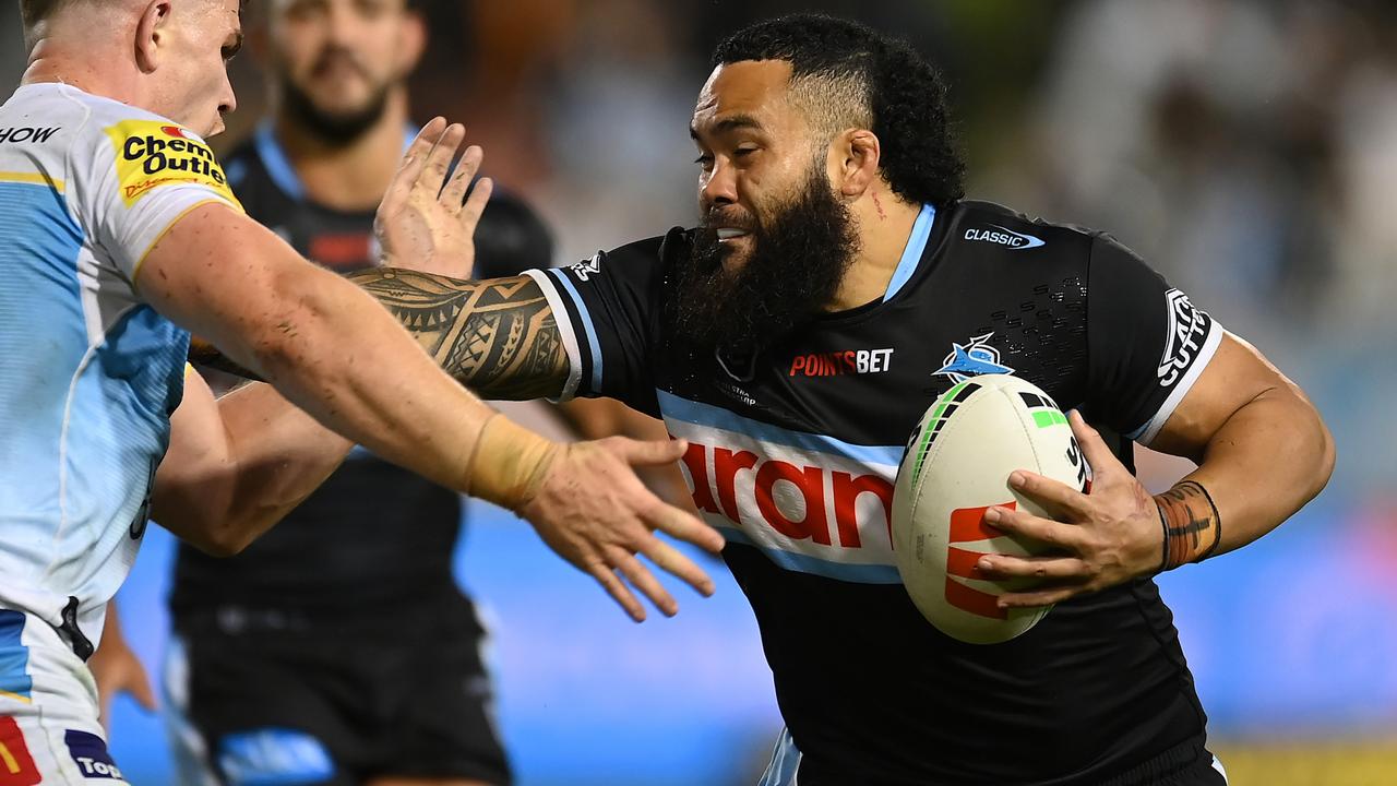 COFFS HARBOUR, AUSTRALIA - JULY 05: Siosifa Talakai of the Sharks in action during the round 18 NRL match between Cronulla Sharks and Gold Coast Titans at Coffs Harbour International Stadium, on July 05, 2024, in Coffs Harbour, Australia. (Photo by Albert Perez/Getty Images)