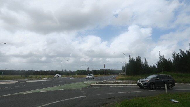 Cars merging out of Harrington Rd and onto the Pacific Highway at Coopernook. Pic by Daniel Mills