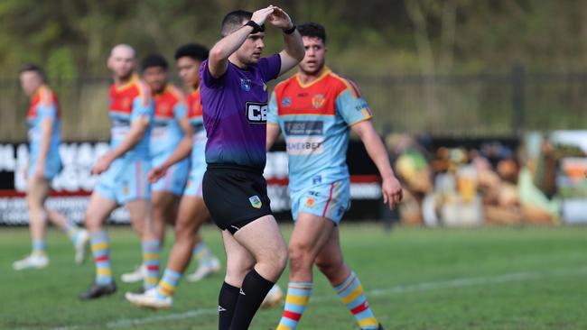 Referee Lachlan Greenfield. Picture: Steve Montgomery | OurFootyTeam