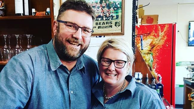 Matt and Linda Rudd from the Batlow Hotel. Picture: Supplied