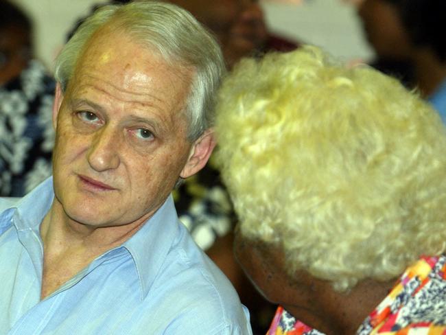 ## HAVE YOU /CHECKED COPYRIGHT /CLEARANCE ?? 05 Aug 2003 D/I Philip Ruddock speaks to elders at Napranum Aboriginal Community near Weipa. PicBruce/Long headshot qld visit elder woman