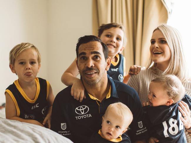 EMBARGO FOR TWAM 12 SEP 2020 FEE APPLIESEddie Betts and family :Pic : Kristina Wild