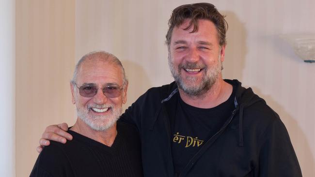 Mates in Manhattan ...  Mickey Castellano and Russell Crowe talk about their long friendship in <i>The Truth About Us</i>. Picture: Foxtel