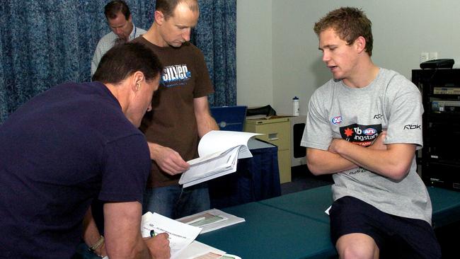 A history of knee injuries scared other clubs away from Joel Selwood at the 2006 draft.