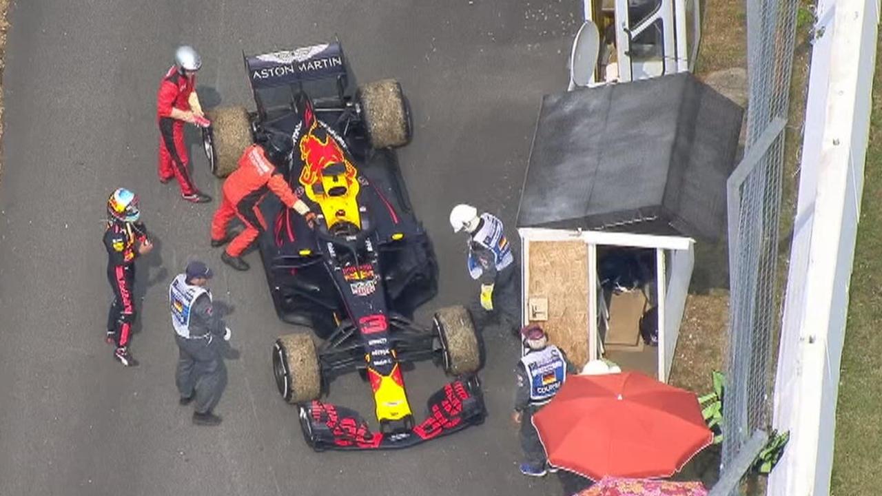 F1 Germany: Daniel Ricciardo forced out with another engine problem