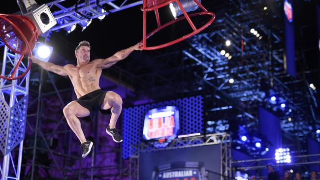 Paul Lyons competing on Ninja Warrior. Picture: Channel 9