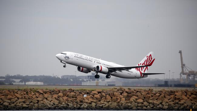 The union Civil Air says a plan to move air traffic controllers from Sydney to Melbourne could increase aircraft noise. Picture: NCA NewsWire / Christian Gilles