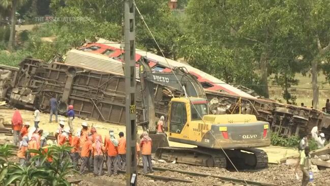 India train crash survivors describe ordeal