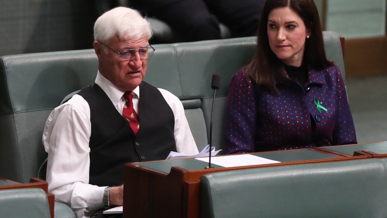 Katter refuses to rule out dumping Anning from party