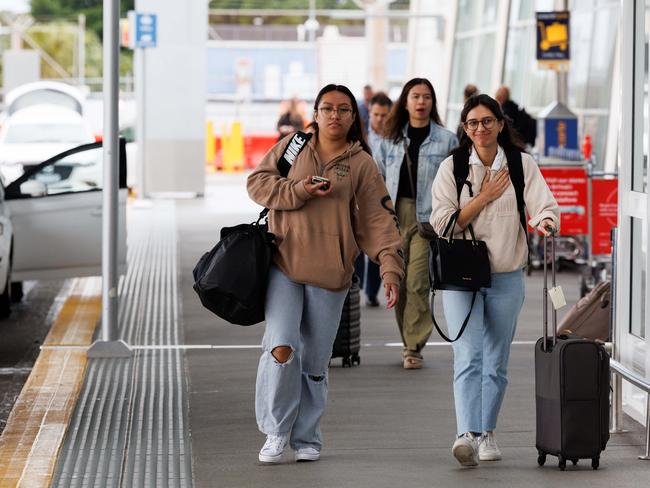 Tens of thousands of people have left Sydney for good this year. Picture: NCA NewsWire / David Swift