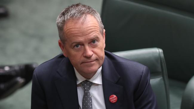 Bill Shorten wearing the badge during question time. Picture: Kym Smith