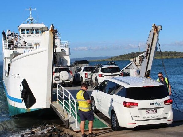 The funeral car leaving the barge at River Heads