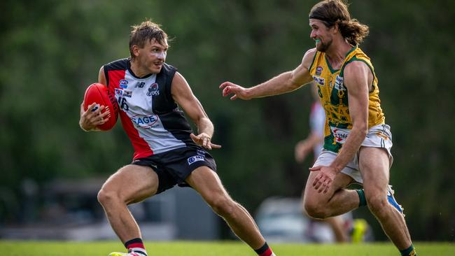 Brodie Lake playing for Southern Districts in the 2024-25 NTFL season. Picture: Patch Clapp / AFLNT