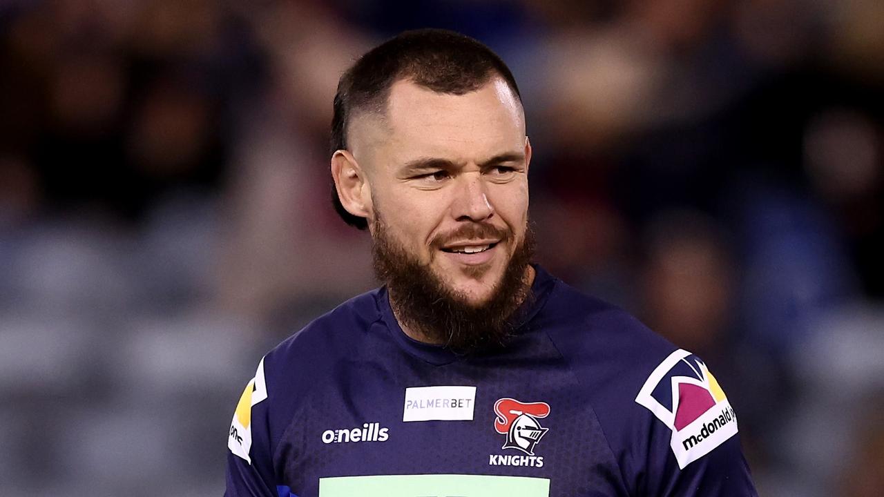 NEWCASTLE, AUSTRALIA – JULY 22: David Klemmer of the Knights warms up during the round 19 NRL match between the Newcastle Knights and the Sydney Roosters at McDonald Jones Stadium, on July 22, 2022, in Newcastle, Australia. (Photo by Matt King/Getty Images)