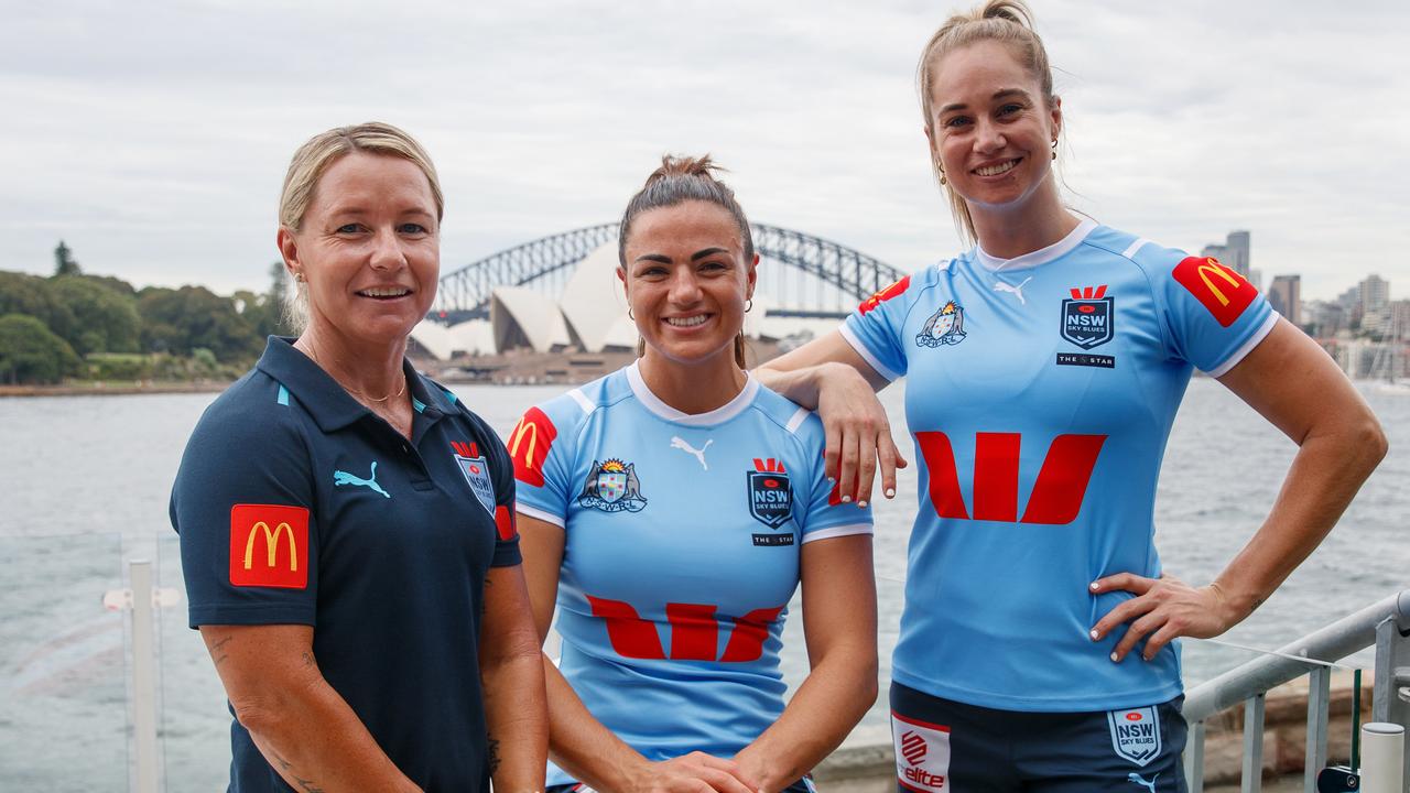 NSW Blues coach Kylie Hilder with Millie Elliott and Kezie Apps. Picture: NCA NewsWire/Nikki Short