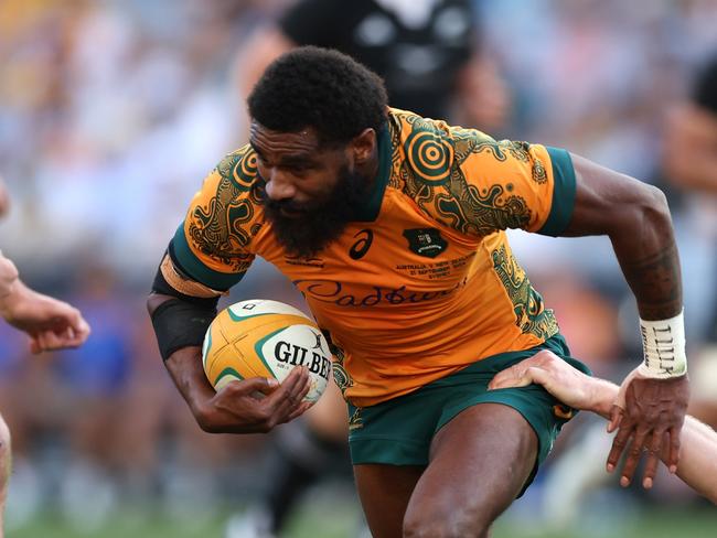 SYDNEY, AUSTRALIA - SEPTEMBER 21: Marika Koroibete of the Australian Wallabies is tackled by Jordie Barrett of the All Blacks during The Rugby Championship & Bledisloe Cup match between Australia Wallabies and New Zealand All Blacks at Accor Stadium on September 21, 2024 in Sydney, Australia. (Photo by Matt King/Getty Images)