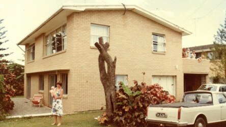 This picture shows Jane & Georgina in foreground. Jack, Catherine, Graham, Vi, Cameron & Andrew on balcony circa 1978