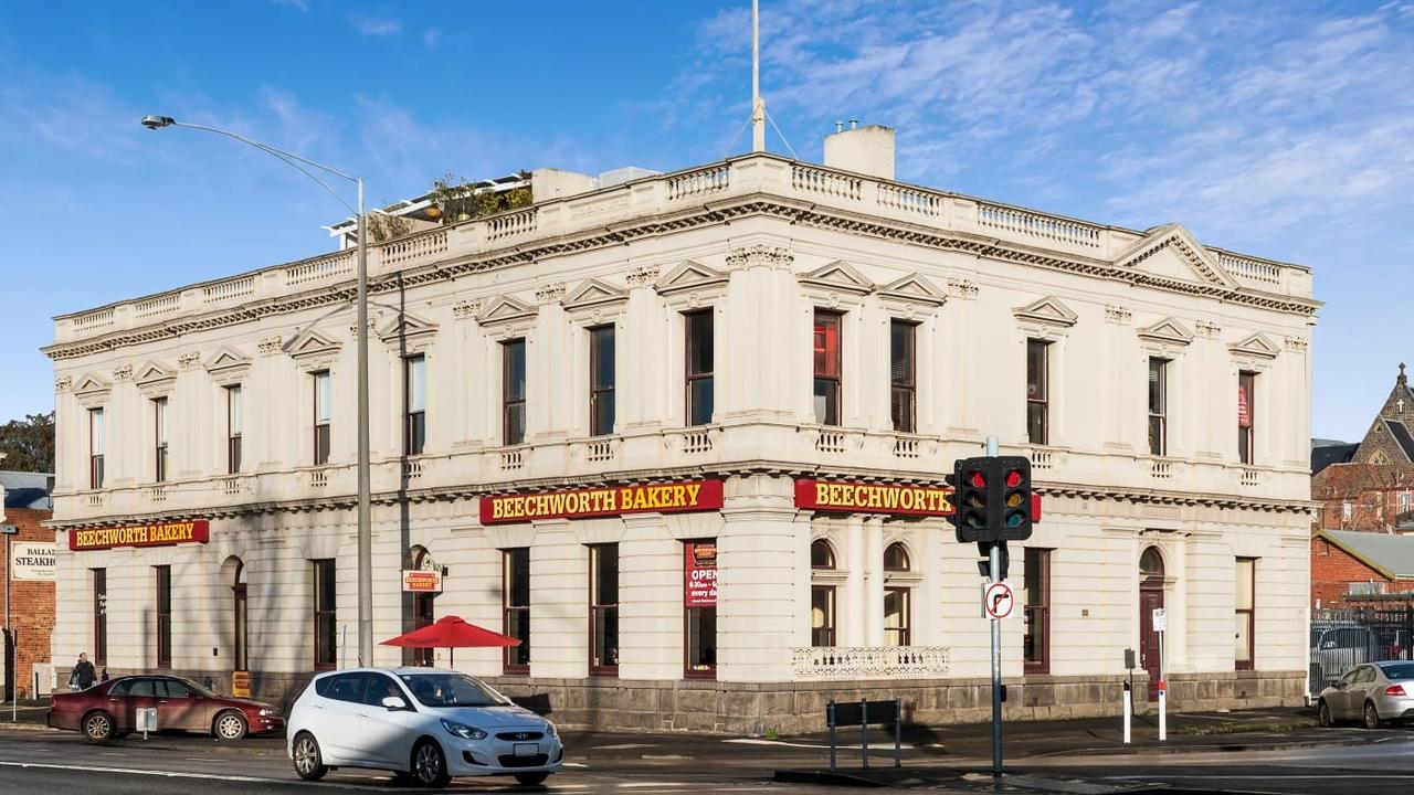 Ballarat Central Beechworth Bakery building up for sale | Herald Sun