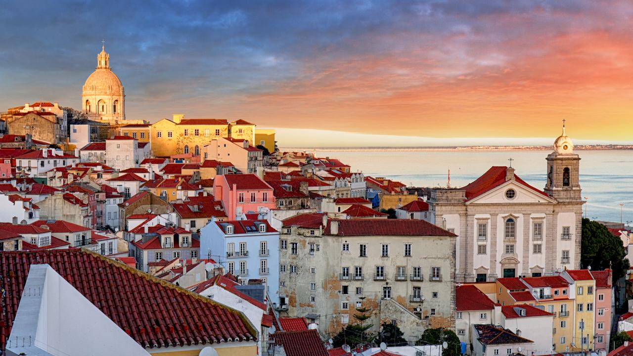 Tripadvisor, Tour Alfama e Mouraria - Os bairros mais antigos de Lisboa  fornecido pela Hi Lisbon Walking Tours
