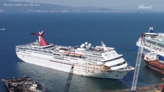 Eerie footage shows abandoned $460M cruise ship