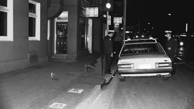 Police outside the Quarry Hotel in Brunswick in 1982 after Brian Kane was shot. Collins is believed responsible.