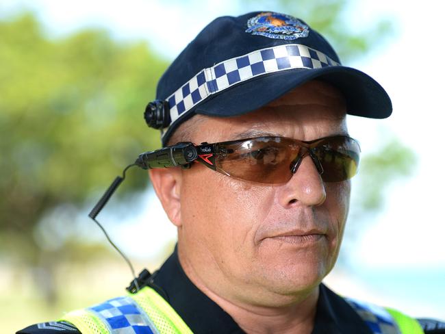 <s1>Senior Sergeant Serge Bouma models the new  body cameras. P</s1>                        <source>icture: JUSTIN KENNEDY</source>                                             <source/>