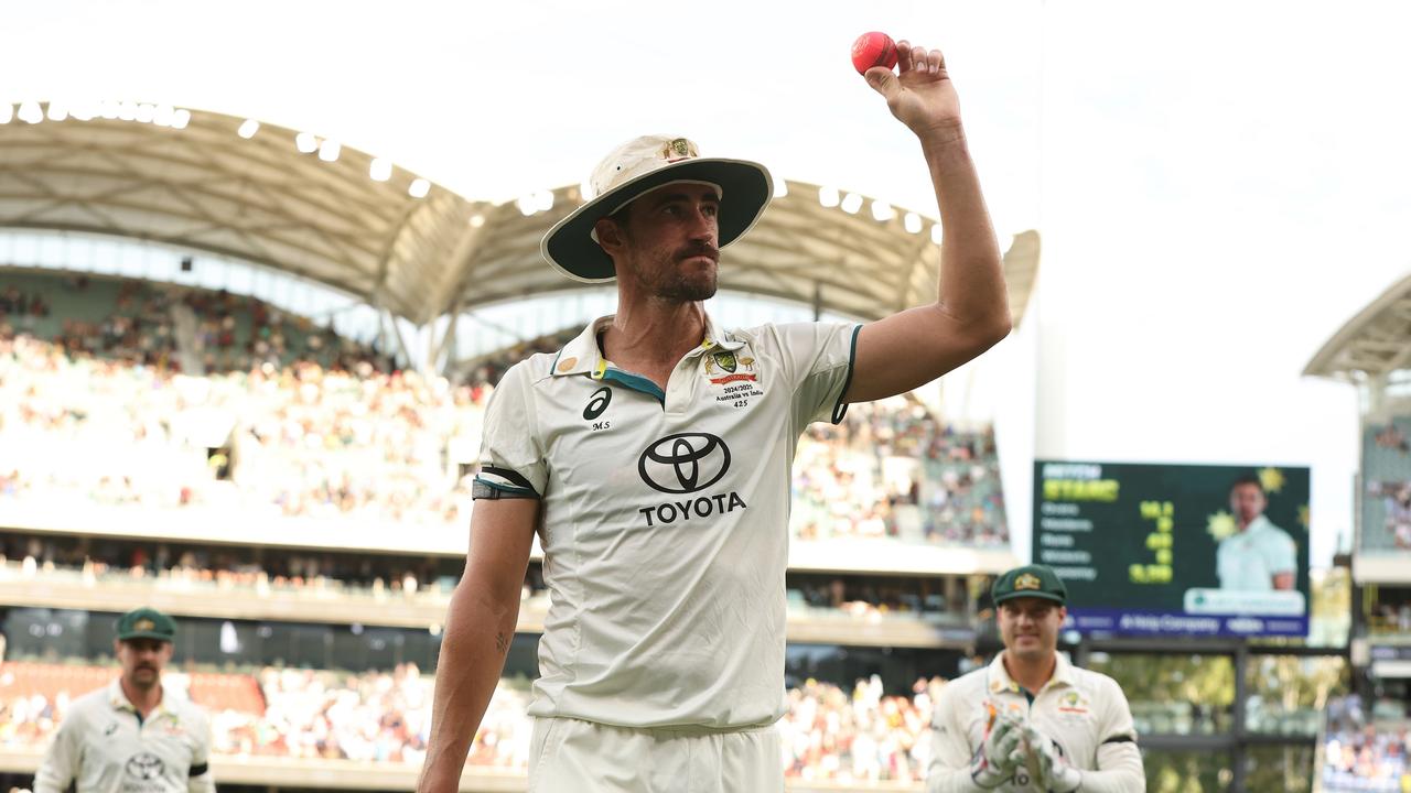 'It looked liked he took the handbrake off'; Pink-ball wizard Starc praises Aussie skipper for unleashing against India