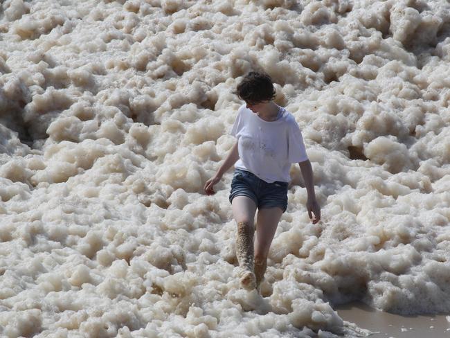 IN PICTURES: Huge swell hits Gold Coast