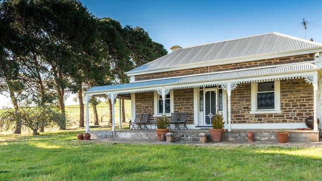 Argentinian oil baron Alejandro Bulgheroni paid $1.95 million for the 40 hectare Greenock Farm vineyard in 2015, including a historic homestead (pictured).