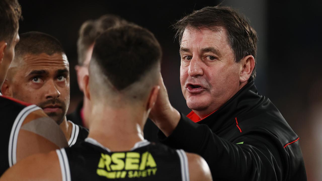 Ross Lyon’s St Kilda have a dream run home as they look to make their push for the finals. Pic: Michael Klein