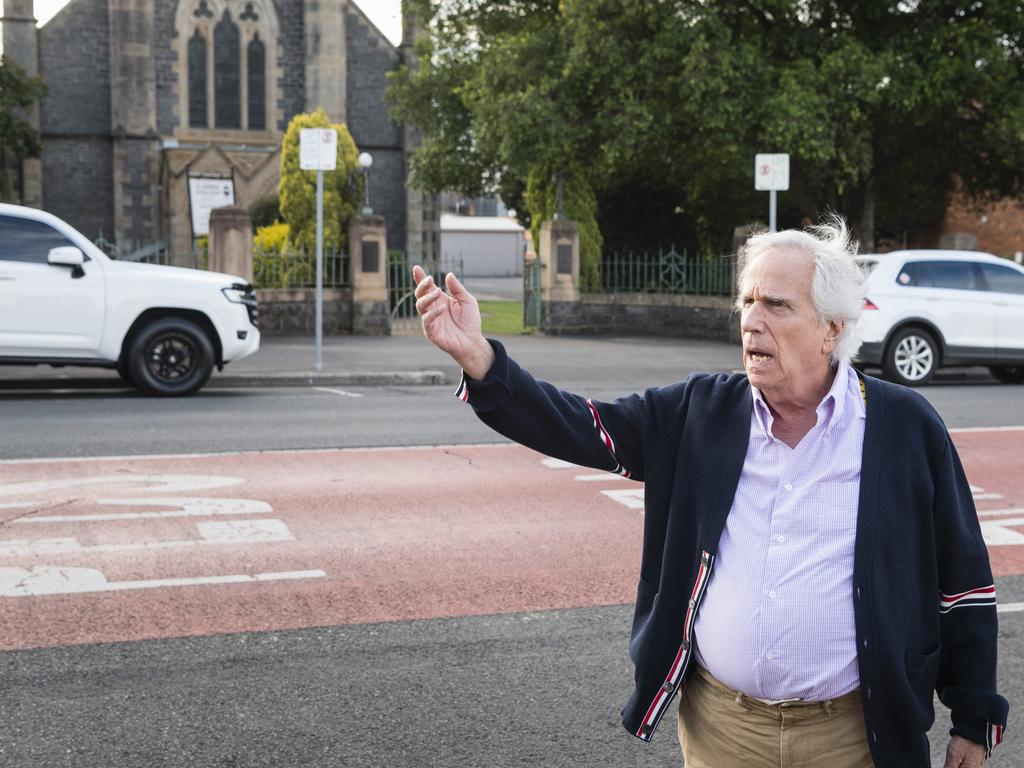 Happy Days star Henry Winkler arriving at the Empire Theatre to a packed crowd on February 10, 2024. Picture: Kevin Farmer