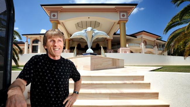 Jeff Horn’s trainer Glenn Rushton runs a $70 million investment firm and owns a $10 million mansion ——a far cry from the boxer’s humble beginnings. Photo: Renae Droop