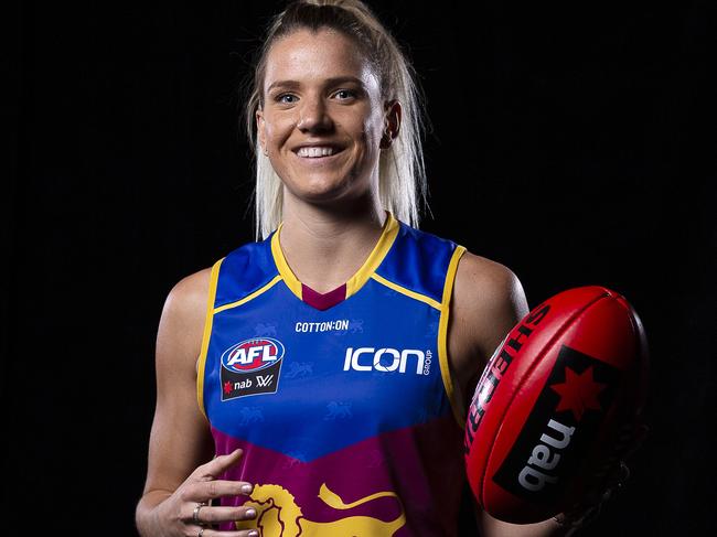 Paige Parker of the Lions poses for a photograph during the 2018 AFLW Draft at Marvel Stadium in Melbourne, Friday, October 23, 2018. (AAP Image/Daniel Pockett) NO ARCHIVING