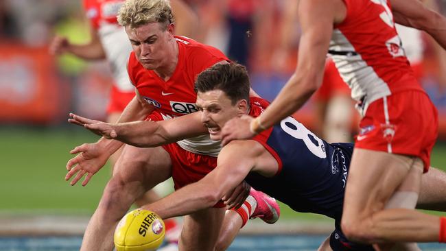 A desperate Jake Lever against the Swans. Picture: Michael Klein