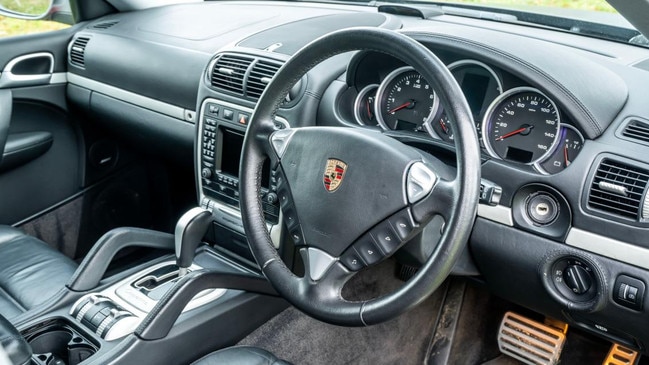 Inside the 2005 Porsche Cayenne S