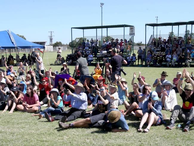 The crowd at the indigenous welcome to country event at Clermont showgrounds. Picture: AAP/Steve Pohlner