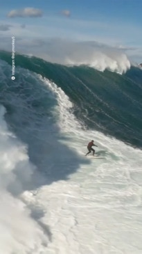 Huge waves off Coogee NSW