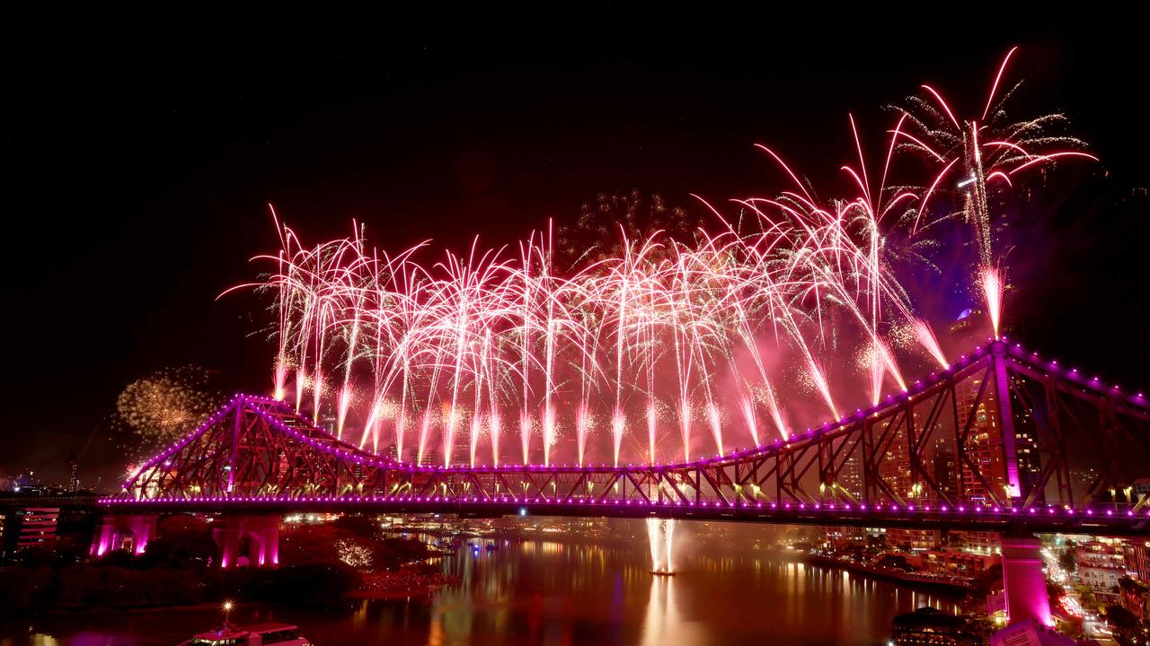 Fireworks at RiverFire from Howard Smith wharves, City, on Saturday 2nd September 2023 - Photo Steve Pohlner