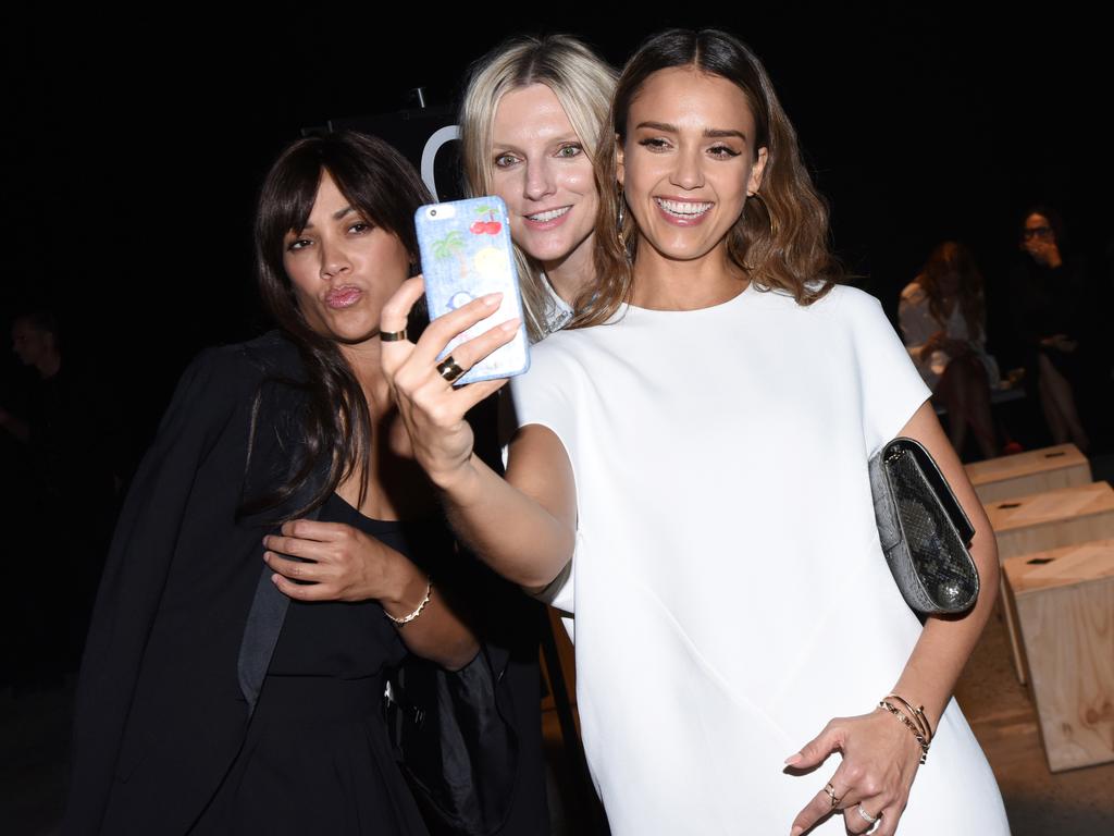 Jessica Alba attends the Tory Burch New York Fashion Week show