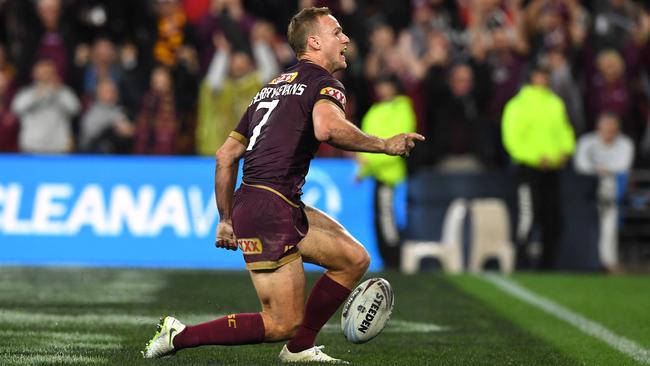 A Maroons return showed DCE is rediscovering his best form. (AAP Image/Dave Hunt)