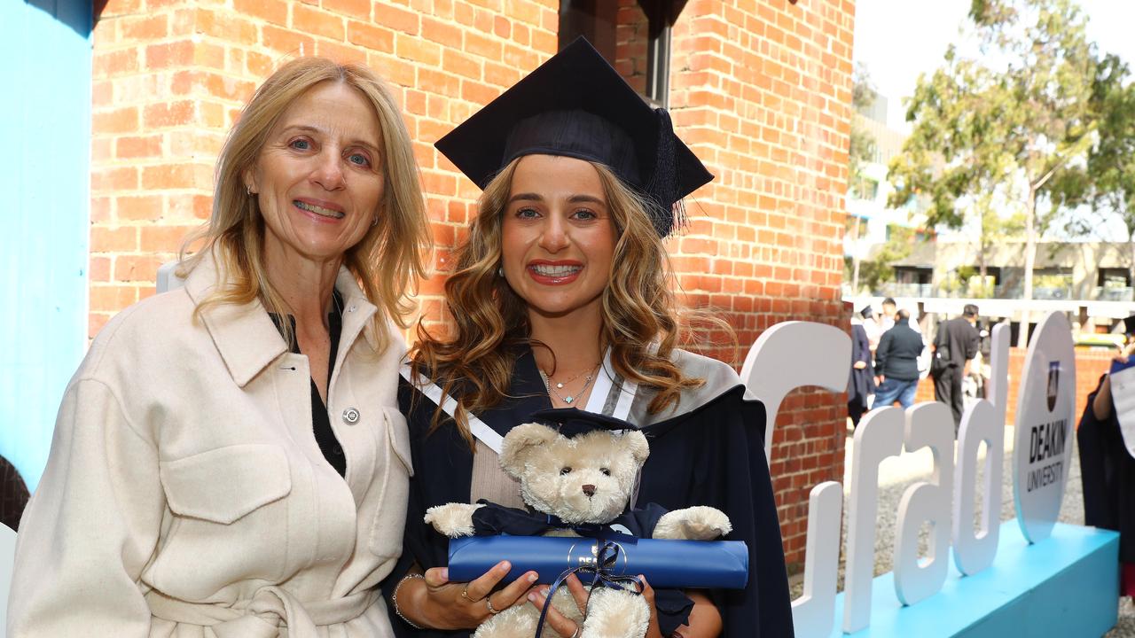 Deakin University graduate Stephanie Dimitrio and mum Penny. Picture: Alison Wynd