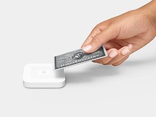 Square offers contactless payment